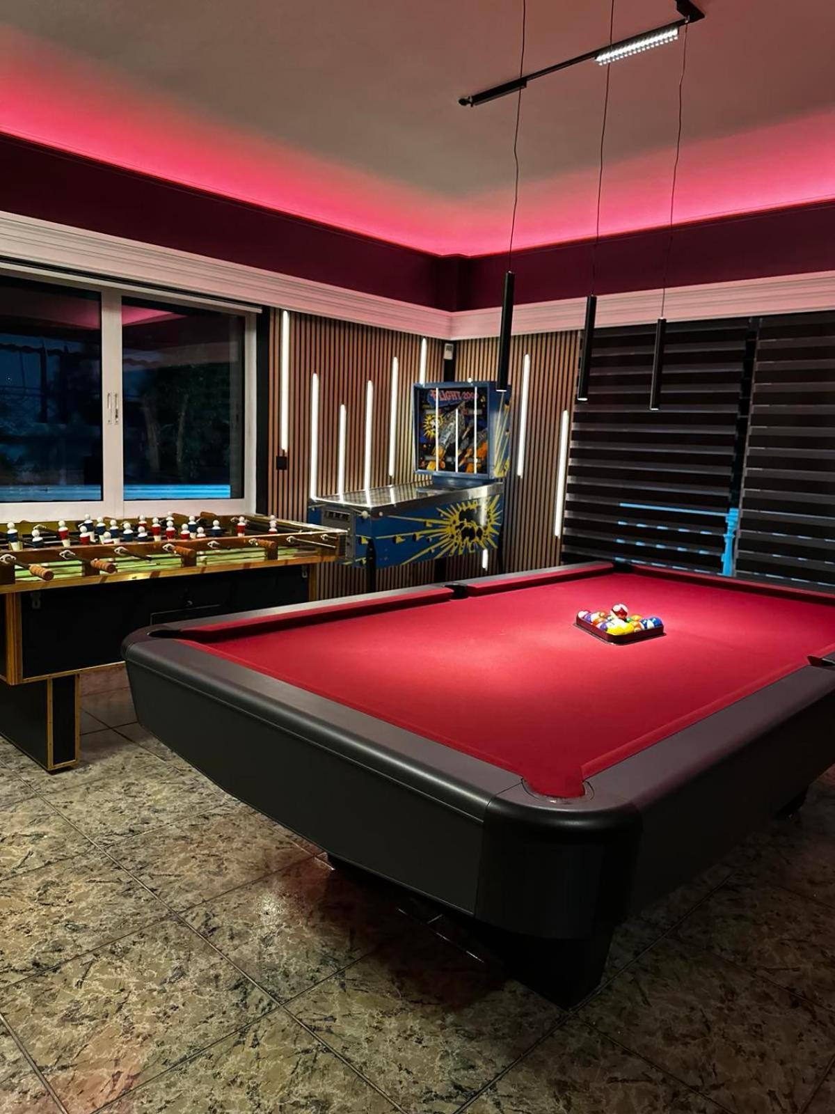 Villa Mairi - 2 Private Pools & Game Room Near Athens Salamís Exteriér fotografie